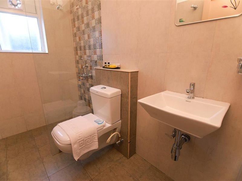 Chandra Inn Kollam Bagian luar foto