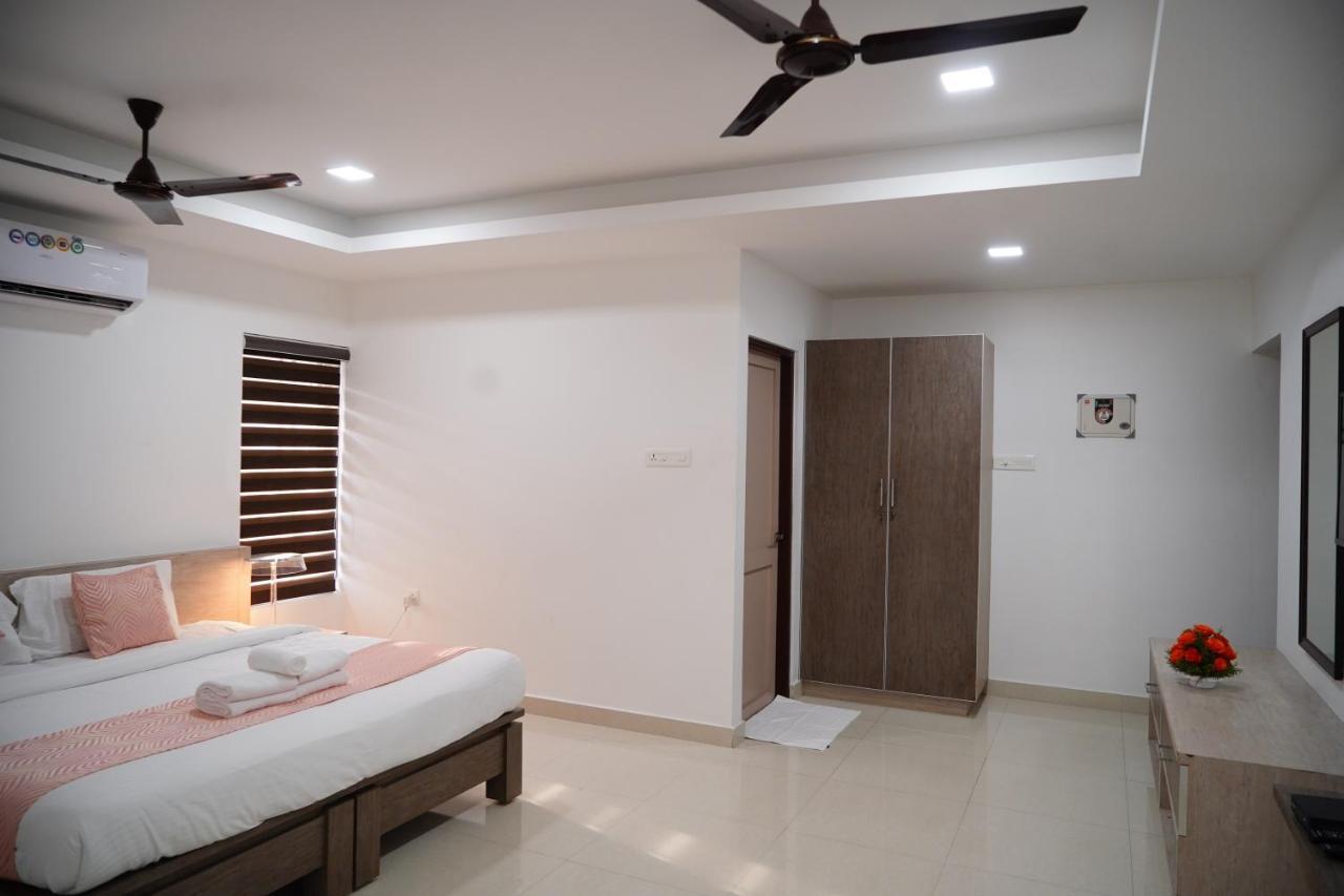 Chandra Inn Kollam Bagian luar foto