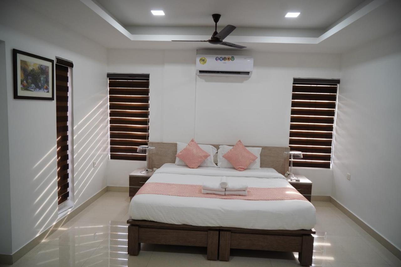 Chandra Inn Kollam Bagian luar foto