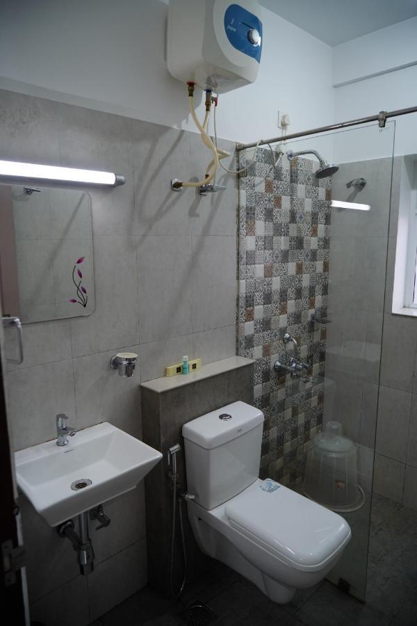 Chandra Inn Kollam Bagian luar foto